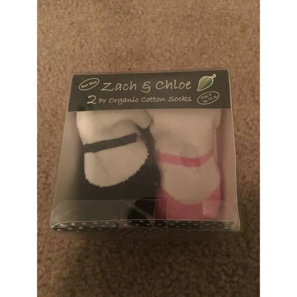 Zach & Chloe Bay Boy & Girl Socks Non Skid Organic 2 Pairs Size 0-12 Months - Picture 1 of 5